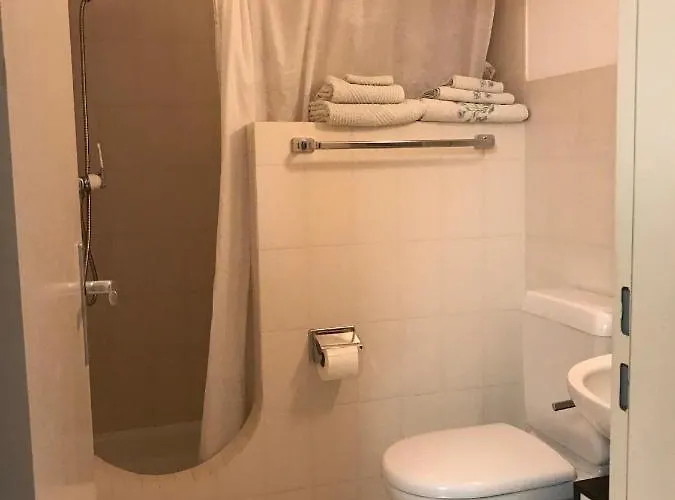 Casa Vignole-badasci 3*