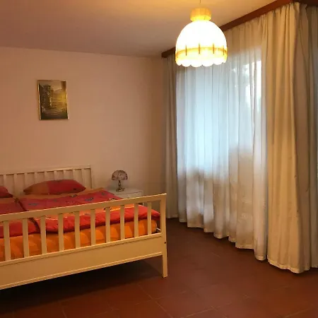 Casa Vignole-badasci 3* Orselina